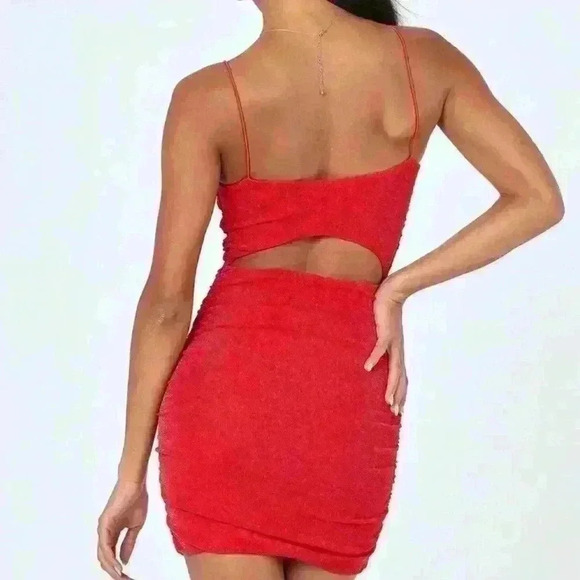 Princess Polly Sold Out Red Sequence Dress US 8 New With Tags - Picture 2 of 3